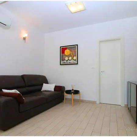 Modern Villa In Primosten With Pool Villa