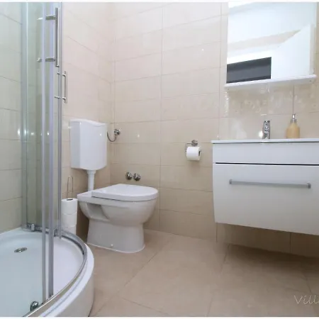Villa Modern Villa In Primosten With Pool